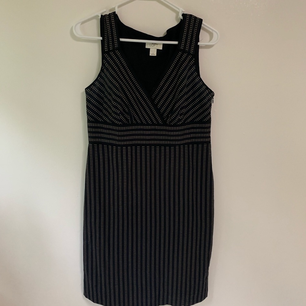 Anne Taylor Loft black and white Dress SZ. 4